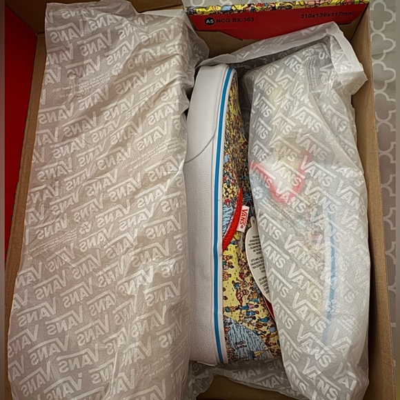 Vans Where's Waldo Classic Slip-Ons - Picture 2 of 8